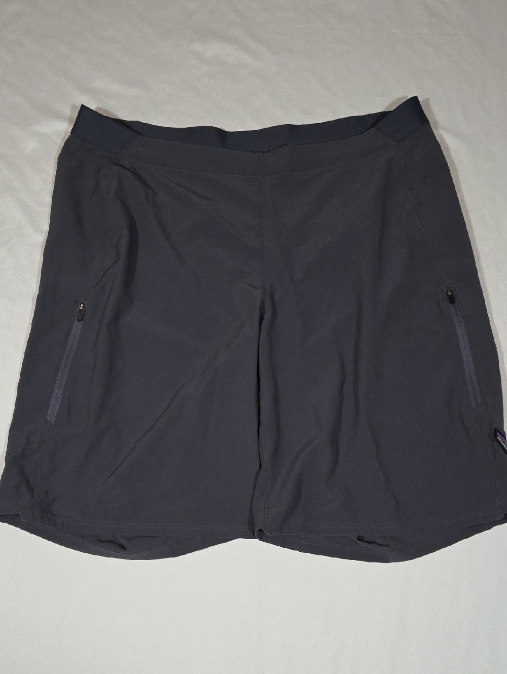 Patagonia Gray Tyrolean Bike Shorts Size 14 Womens
